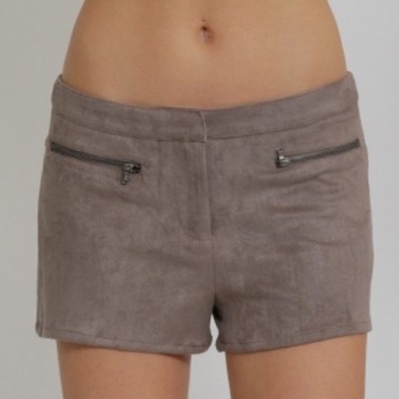 SUEDE SHORTS - Picture 5 of 5